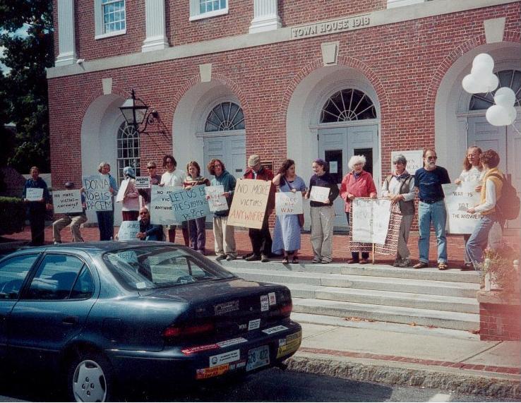 A week in the ongoing Saturday Peace Vigil at the Peterborough (NH) Town House 2001 - ???